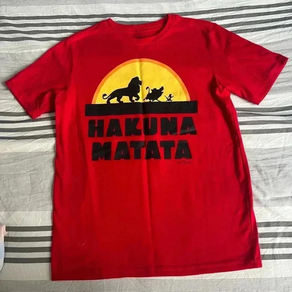 Disney Bundle of 3 t-shirts (Junior sizes) - Picture 13 of 16